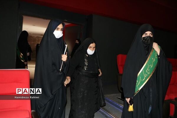 برگزاری کنگره ۲۰۰۰ شهید منطقه ۱۵ تهران