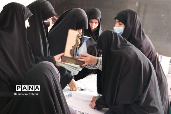 برگزاری کنگره ۲۰۰۰ شهید منطقه ۱۵ تهران