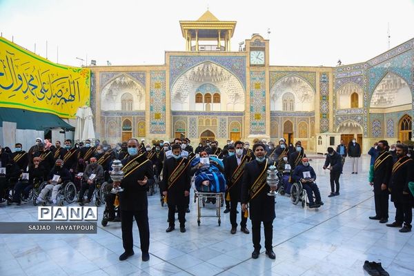 زیارت حضرت معصومه(س) به نیابت از حاج قاسم توسط 40 بیمار قطع نخاعی