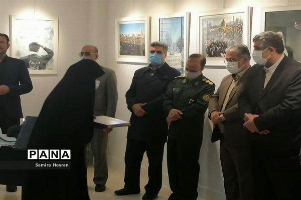 افتتاح نمایشگاه سردار دلها در سالن استاد مهدی اسماعیلی مود اداره‌کل فرهنگ و ارشاد اسلامی استان خراسان جنوبی