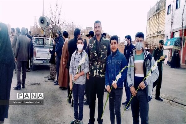 تشییع پیکر شهدای تازه تفحص شده دوران هشت سال دفاع مقدس در چرمهین استان اصفهان