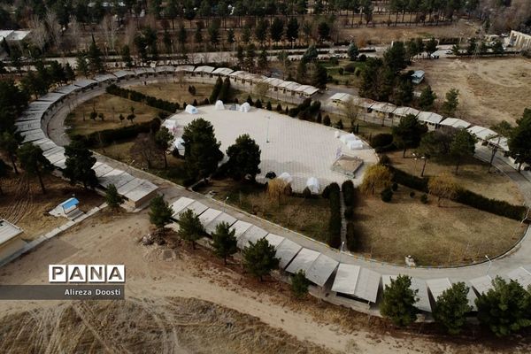 فضای زمستانی اردوگاه شهید آیت اله دستغیب در شیراز