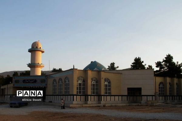 فضای زمستانی اردوگاه شهید آیت اله دستغیب در شیراز