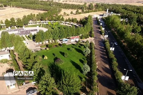 فضای زمستانی اردوگاه شهید آیت اله دستغیب در شیراز