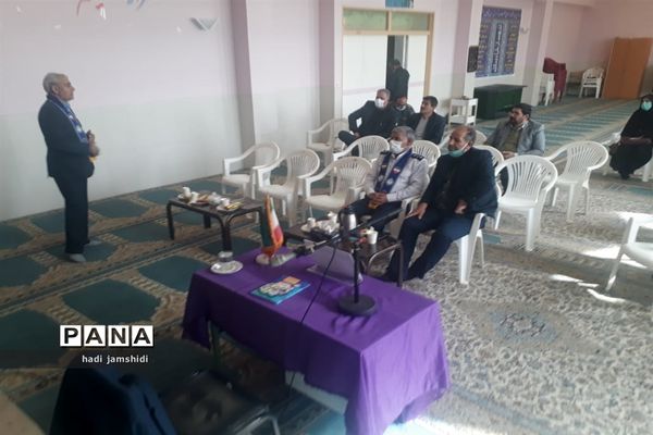 برگزاری جلسه هم‌اندیشی مربیان منطقه جرقویه علیا