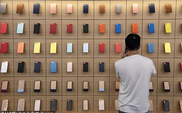 اپل اولین شرکت سه تریلیون دلاری جهان شد