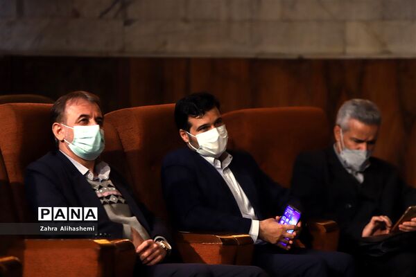 نشست تببین برنامه‌های اجرایی حوزه مشاوره و مراقبت در برابر آسیب‌های اجتماعی