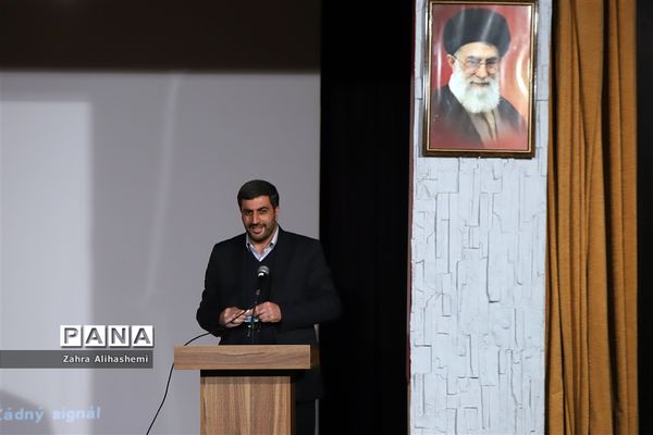 نشست تببین برنامه‌های اجرایی حوزه مشاوره و مراقبت در برابر آسیب‌های اجتماعی