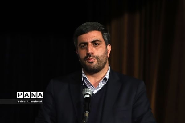 نشست تببین برنامه‌های اجرایی حوزه مشاوره و مراقبت در برابر آسیب‌های اجتماعی