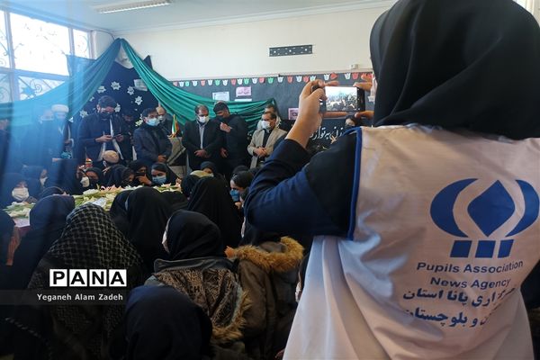 نخستین روز از میهمانی شهدای گمنام در مدارس زاهدان
