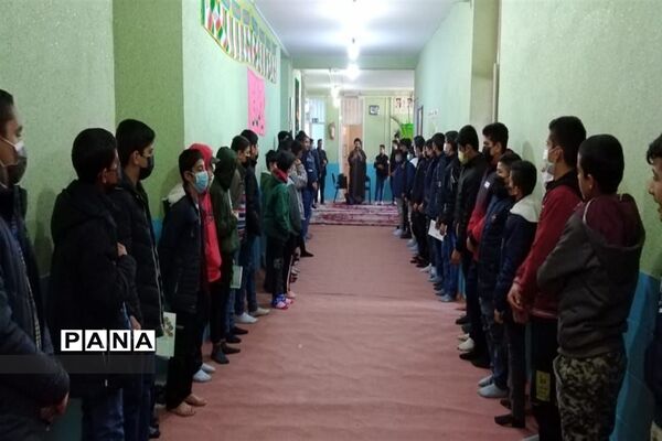 عزاداری هیات دانش‌آموزی مهرآباد ابرکوه به مناسبت ایام فاطمیه