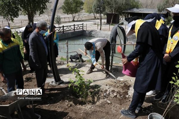 آیین گرامیداشت روز درختکاری و هفته منابع طبیعی در خوزستان