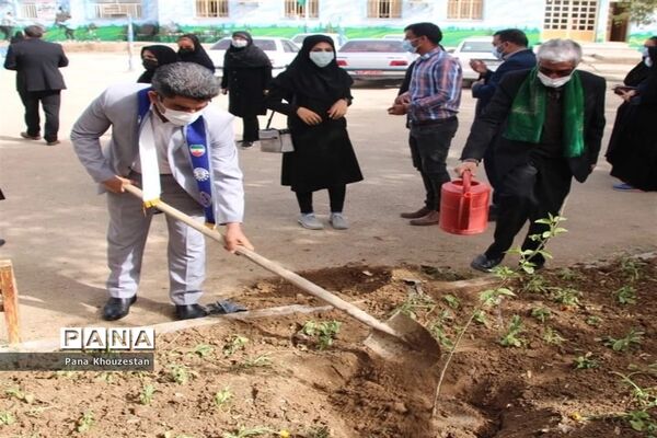 آیین گرامیداشت روز درختکاری و هفته منابع طبیعی در خوزستان