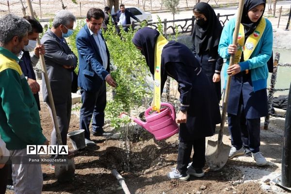 آیین گرامیداشت روز درختکاری و هفته منابع طبیعی در خوزستان