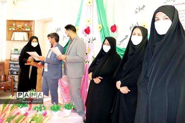 آیین گرامیداشت روز پاسدار در مدارس شهرستان آباده