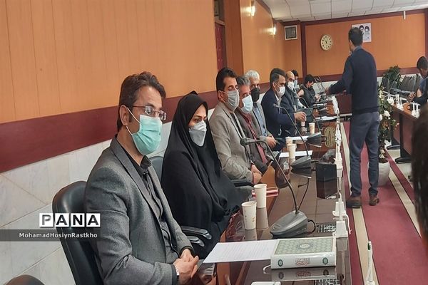 امضای تفاهم‌نامه همکاری اداره ورزش و جوانان با آموزش و پرورش کاشمر