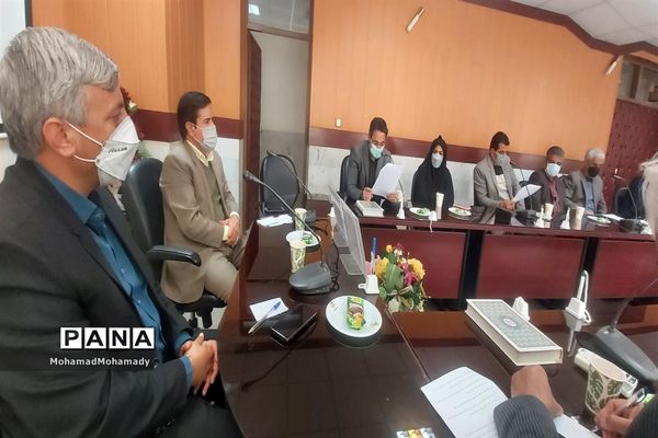 امضای تفاهم‌نامه همکاری اداره ورزش و جوانان با آموزش و پرورش کاشمر