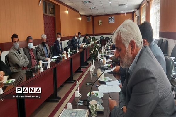 امضای تفاهم‌نامه همکاری اداره ورزش و جوانان با آموزش و پرورش کاشمر