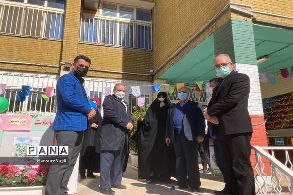 جشن نیکوکاری در مدارس منطقه ۱ تهران