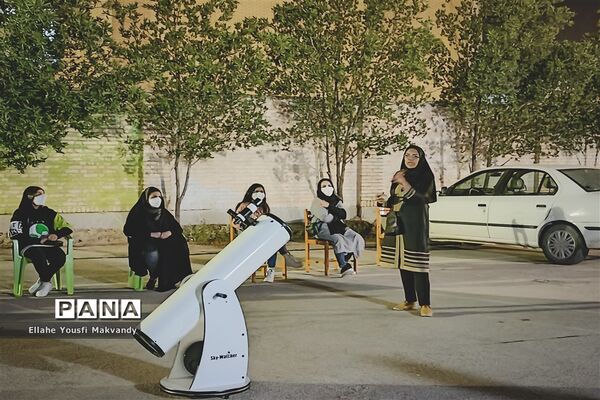 گردهمایی زیر طاق آسمان در امیدیه