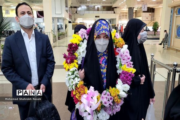 آیین استقبال از دانش‌آموز پیشتاز قرآنی جهان اسلام در اهواز