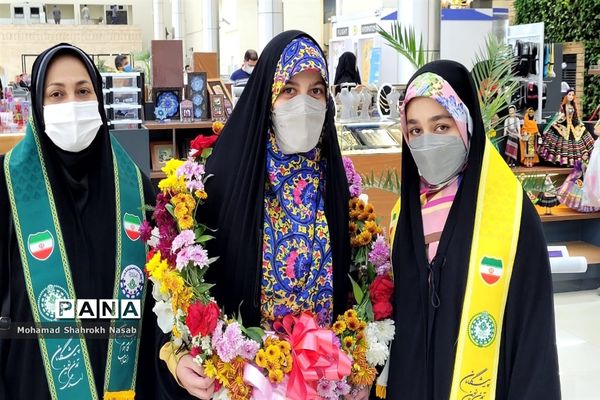 آیین استقبال از دانش‌آموز پیشتاز قرآنی جهان اسلام در اهواز