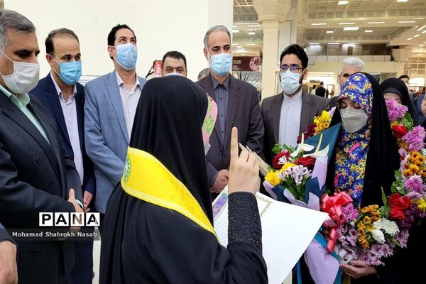 آیین استقبال از دانش‌آموز پیشتاز قرآنی جهان اسلام در اهواز