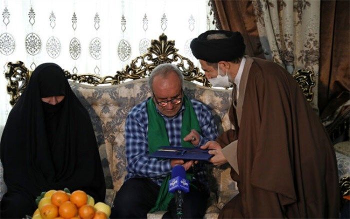 تجلیل و قدردانی از رشادت و فداکاری یادگاران دفاع مقدس