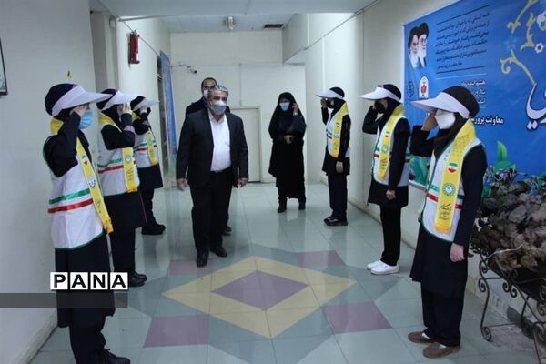 تجلیل از طلیعه‌داران حوزه پرورشی در منطقه ۱۷