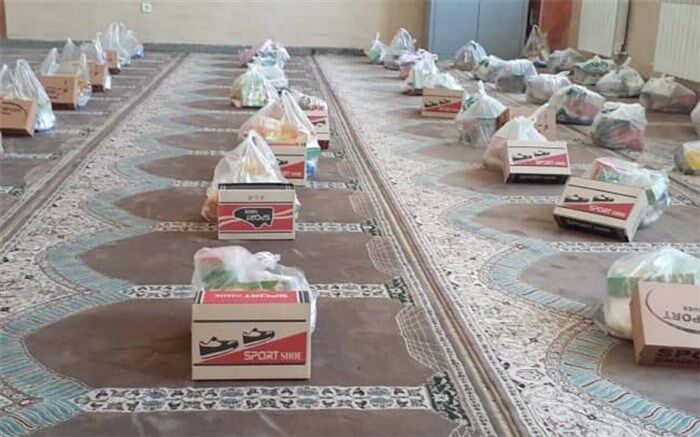هدف هفته نیکوکاری، تهیه پوشاک و ملزومات دانش‌آموزان دارای مشکلات معیشتی است