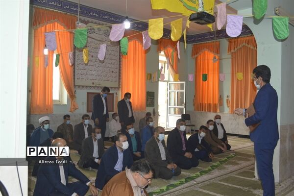 تجلیل از جانبازان فرهنگی دفاع مقدس در اداره کل آموزش و پرورش استان بوشهر