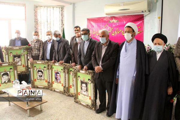 برگزاری یادواره شهدا در دبیرستان فرزانگان دکتر عادلی