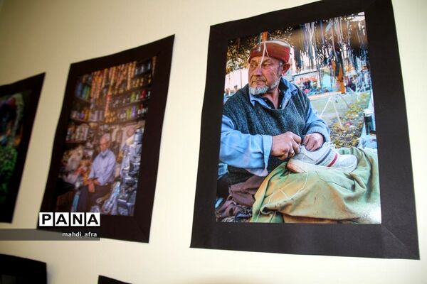 نمایشگاه خانواده ایرانی، تولیدات ایرانی در هنرستان فرزانگان شهرستان بهبهان