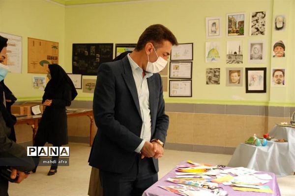 نمایشگاه خانواده ایرانی، تولیدات ایرانی در هنرستان فرزانگان شهرستان بهبهان