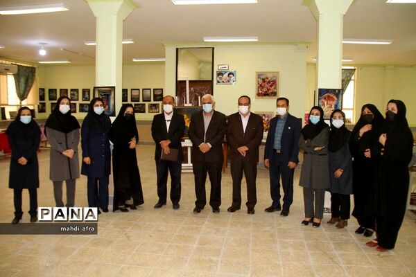 نمایشگاه خانواده ایرانی، تولیدات ایرانی در هنرستان فرزانگان شهرستان بهبهان