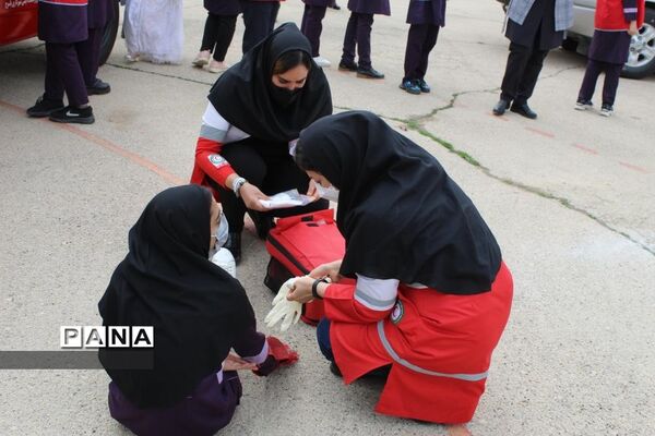 مانور آموزش مخاطرات چهارشنبه‌سوری، دبیرستان دخترانه تیزهوشان یاسوج