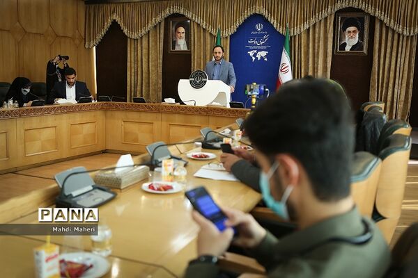 نشست خبری سخنگو‌ی دولت