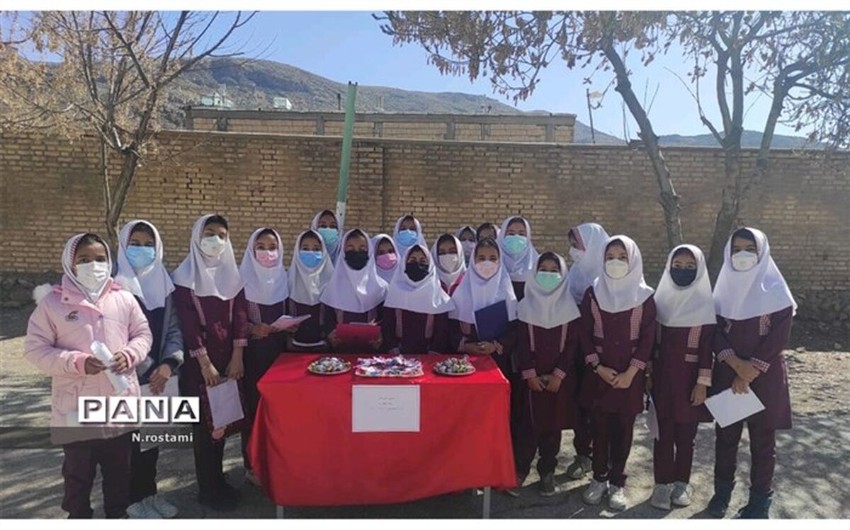  برگزاری جشن خودکار در آموزشگاه فاطمیه شهرکرد