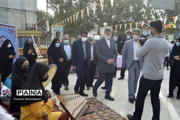 نمایشگاه دستاوردهای معاونت پرورشی و فرهنگی آموزش و پرورش استان بوشهر