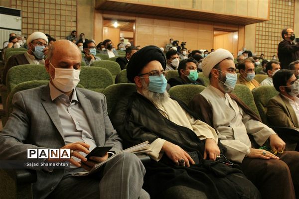 آیین تکریم و معارفه مدیرکل جدید اداره فرهنگ و ارشاد اسلامی خوزستان