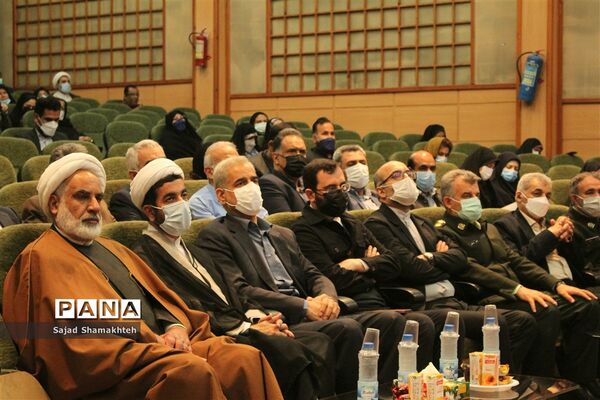 آیین تکریم و معارفه مدیرکل جدید اداره فرهنگ و ارشاد اسلامی خوزستان