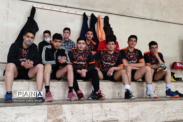 برگزاری مسابقات والیبال جام‌ شهدای دانش‌آموز در رودهن