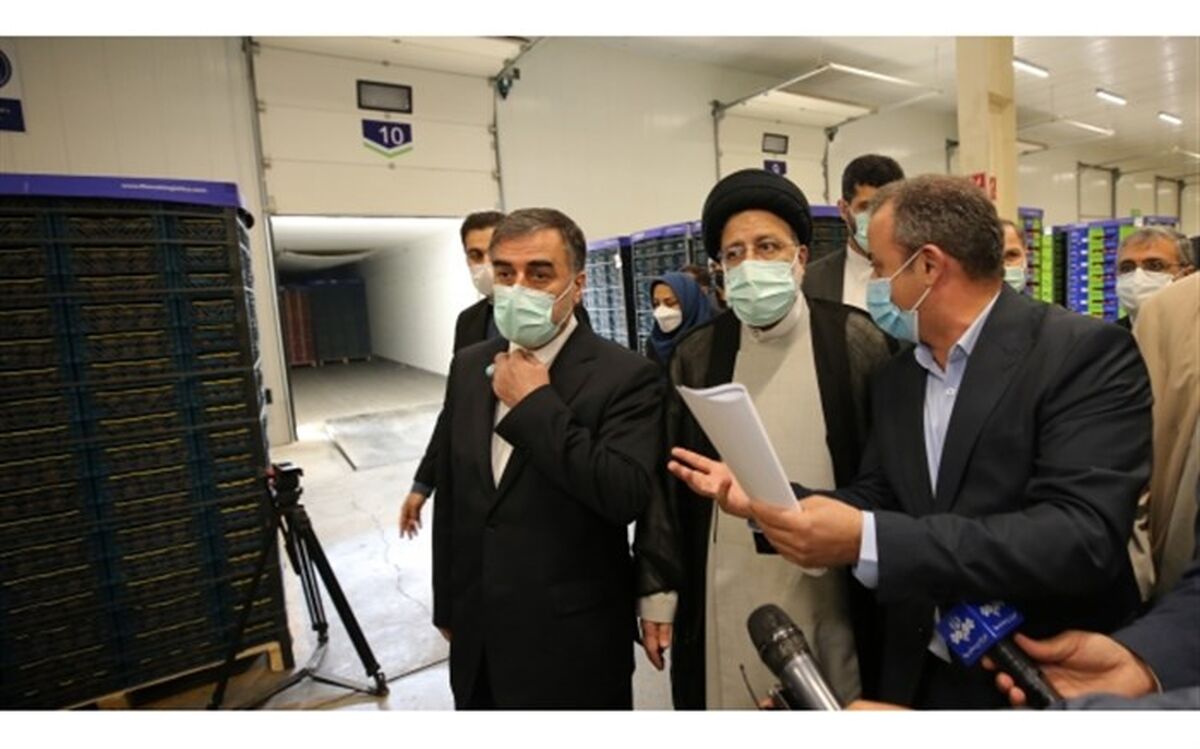 بازدید رئیس‌جمهوری از مجهزترین مرکز آزمایش، بسته‌بندی، نگهداری و بازاریابی محصولات کشاورزی