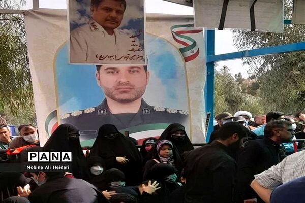 تشییع پیکر شهید مدافع حرم «احسان کربلایی پور» در قم