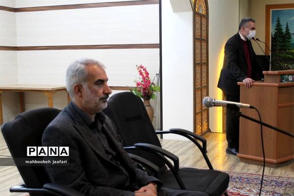 نشست وزیر آموزش و پرورش با فرهنگیان و دانش آموزان مازندران