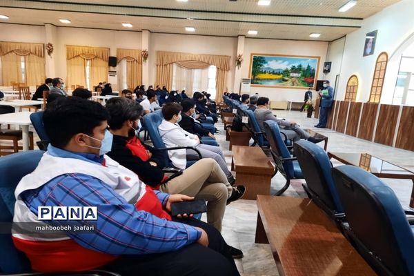 نشست وزیر آموزش و پرورش با فرهنگیان و دانش آموزان مازندران