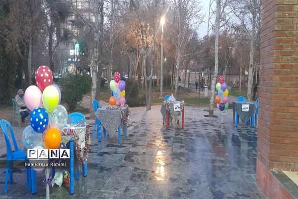 برگزاری غرفه‌های فرهنگی اجتماعی مهر ولایت در محله کیانشهر منطقه ۱۵