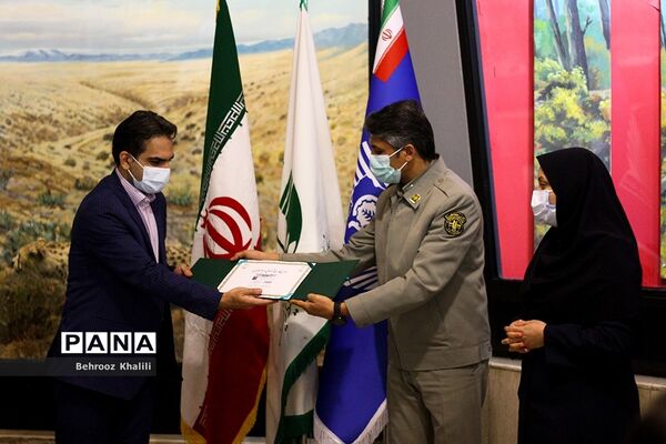 آیین درختکاری و رونمایی از پویش حفاظت از یوزپلنگ ایرانی