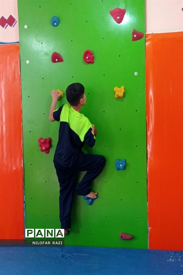 افتتاح کلاس درس تربیت‌بدنی در مدرسه شهید بهشتی ساری