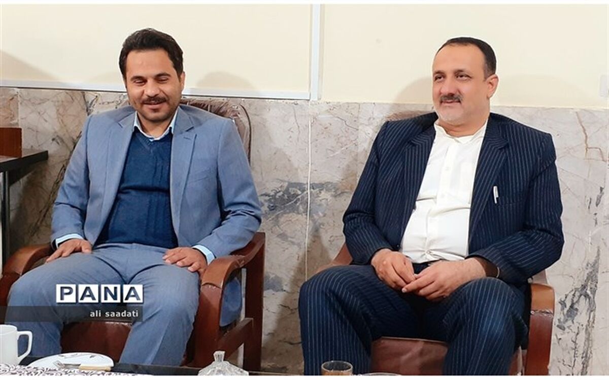 همه سربلندی و عزت ما، مرهون زنده نگهداشتن یاد شهدای عزیزمان است